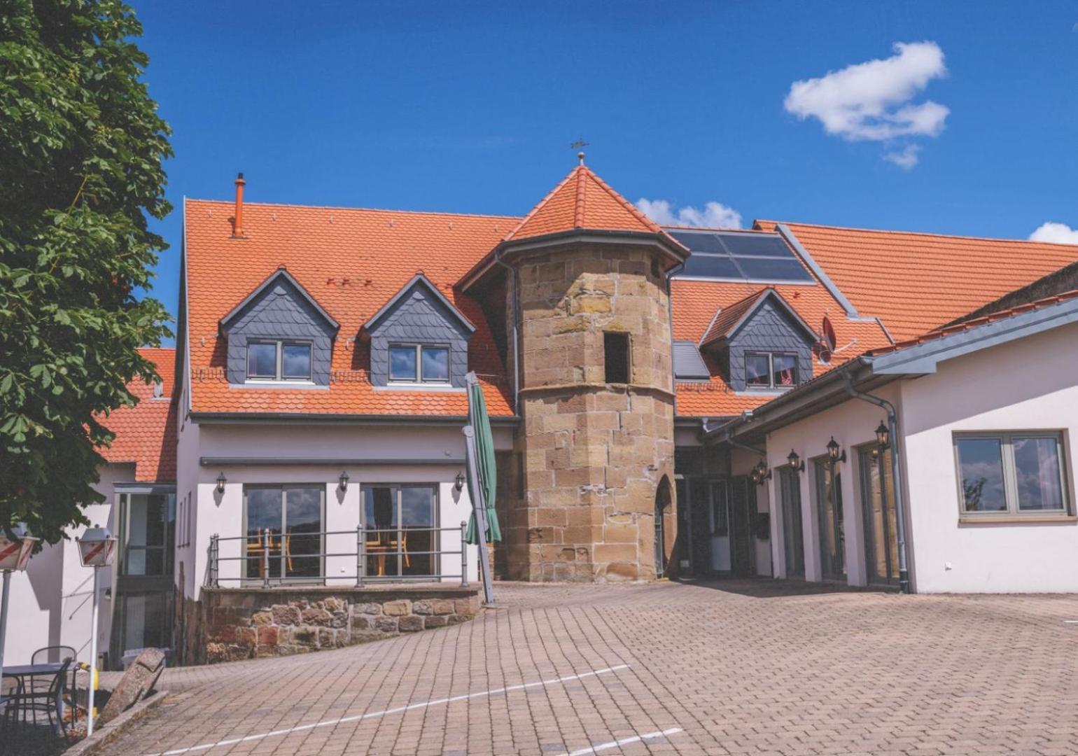 Hotel Restaurant Zehntscheune Sinsheim Eksteriør bilde